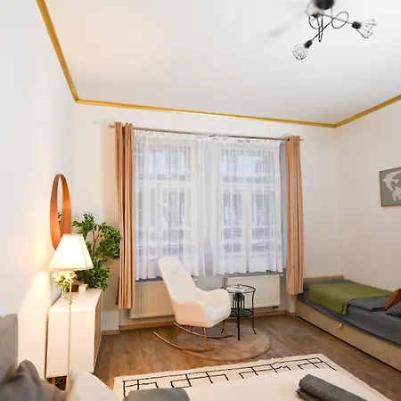 Apartament Spacious 95m2 Riverside Zborovska Smichov *